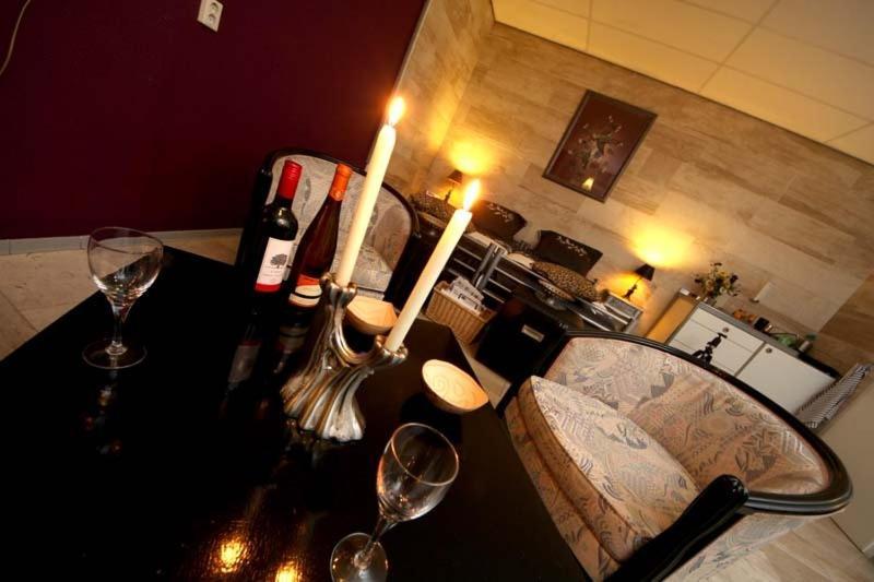 De Zilveren Karper IJsselmuiden 部屋 写真